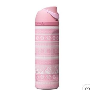 Owala 24 oz FreeSip Holiday Special Edition Water Bottle Cozy Does It Pink